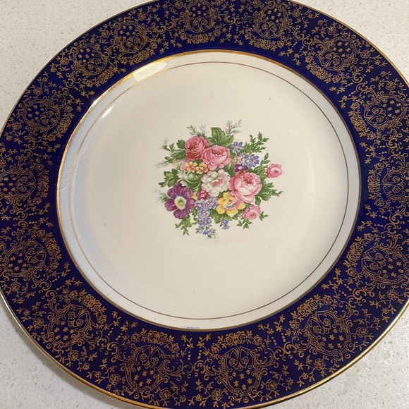 Vintage Homer Laughlin China SET OF 2 Dinner Plates 22k Gold - Picture 1 of 5